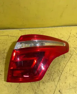 Citroen C4 I Picasso Rear/tail lights 9653547480