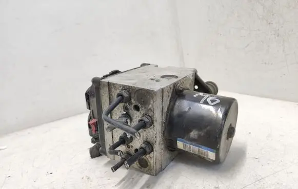 Volkswagen PASSAT B6 ABS Pump 3C0614095P