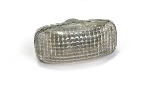 Nissan Primera Front fender indicator light 23652102
