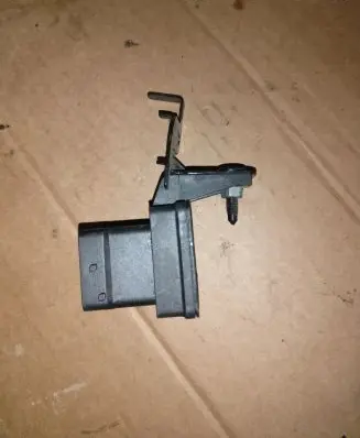 Renault Trafic III (X82) Glow plug pre-heat relay 110675590R
