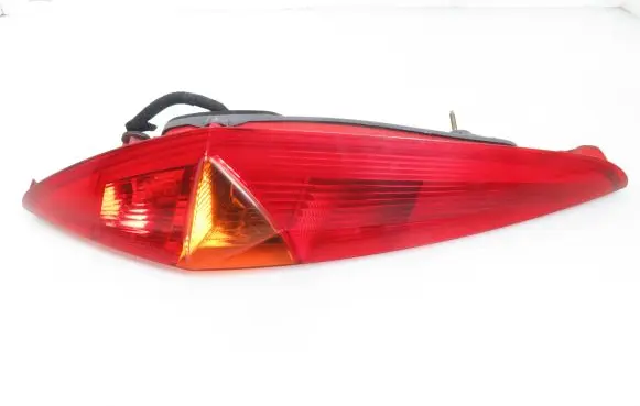 Fiat Punto (188) Rear/tail lights 46523769