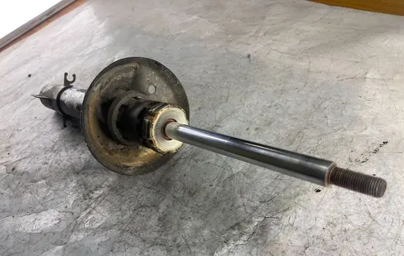 Volkswagen Golf IV Front shock absorber/damper 1j04130315