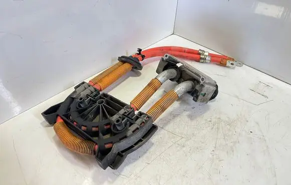 Tesla Model S Positive cable (battery) 100487500 T13G0103662