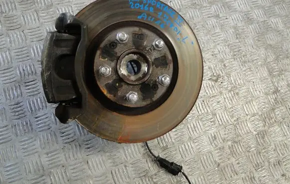 KIA Sportage Rear wheel hub