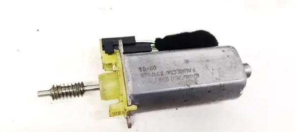 Audi A8 S8 D3 4E Seat adjustment motor 0130002909