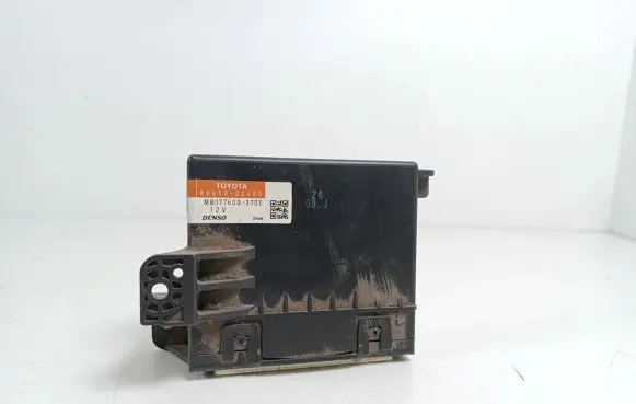 Toyota Auris 150 Other control units/modules 88650-02430