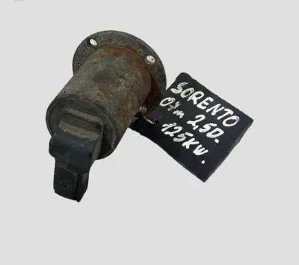 KIA Sorento EGR valve 284104A410