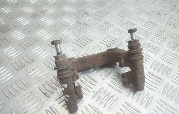 Citroen C3 Picasso Brake caliper pad carrier rear 