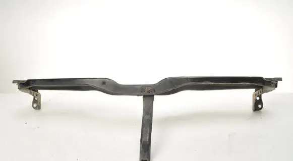 Opel Zafira C Radiator support slam panel 