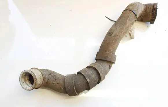 Mercedes-Benz C W203 Engine coolant pipe/hose