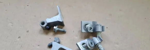 Front door hinge set