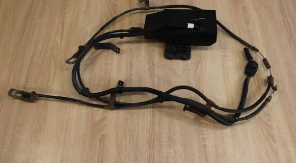 Opel Antara Hand brake release cable 