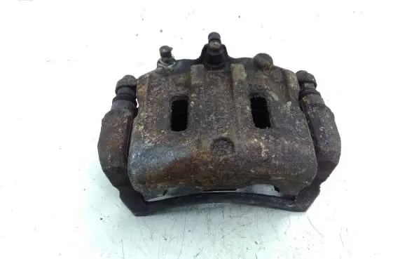 Chevrolet Captiva Front brake caliper