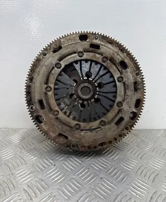 Seat Leon (1P) Clutch set kit 3082001409