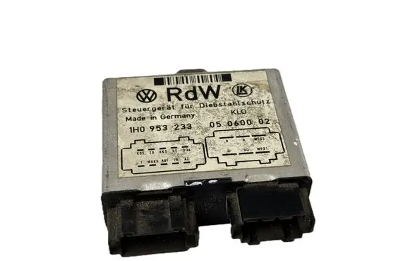 Volkswagen Golf III Other control units/modules 1H0953233 05060002
