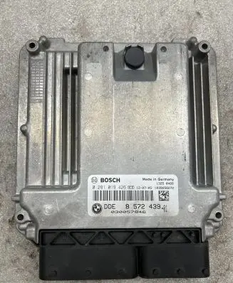 BMW 5 E60 E61 Engine control unit/module 857243901