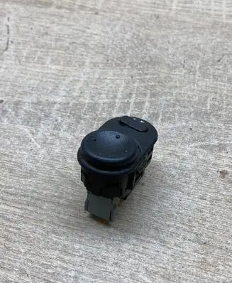 Opel Zafira A Wing mirror switch 09226861
