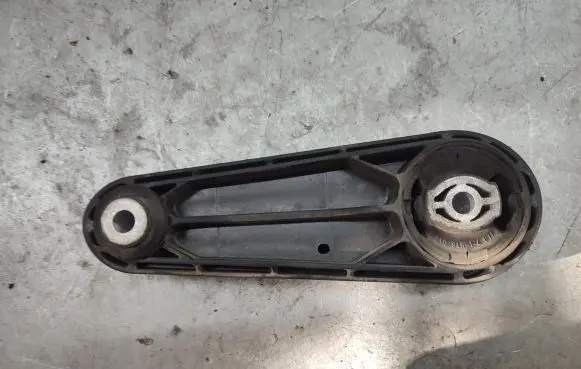 Porsche Panamera (970) Engine mount bracket 7PP199331A