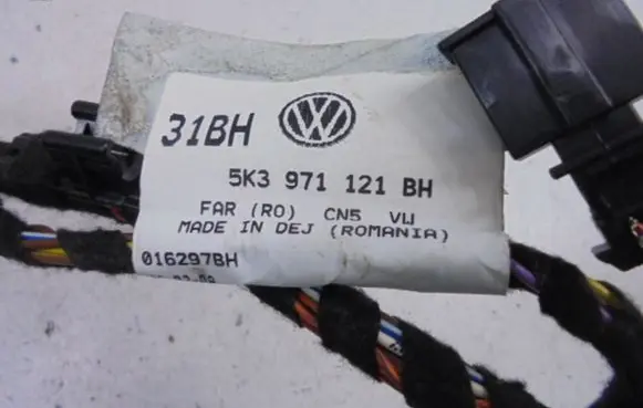 Volkswagen Golf Plus Front door wiring loom 5K3971121BH
