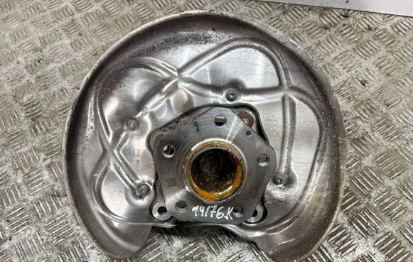 Audi A5 Rear wheel hub 8B3505453A