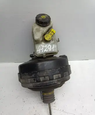Opel Astra J Brake booster 13338058
