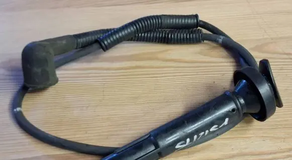 Subaru Legacy Ignition plug leads 