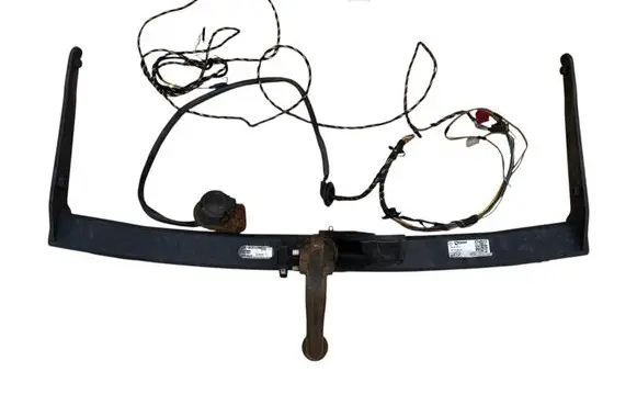 Volkswagen PASSAT B6 Detachable towbar 3C0803881B