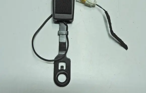 Citroen DS3 Front seatbelt buckle 9687393580 C261114