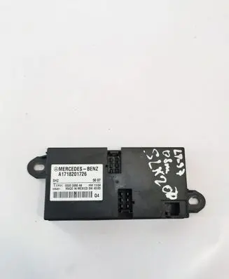 Mercedes-Benz SLK R171 Seat heating relay A1718201726
