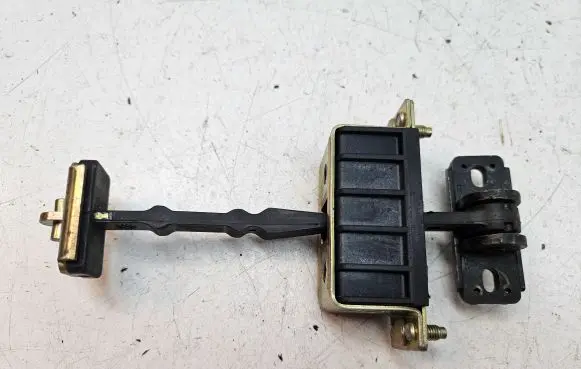Mercedes-Benz C W203 Front door check strap stopper