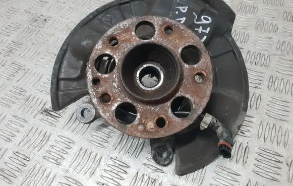 Mercedes-Benz A W168 Front wheel hub