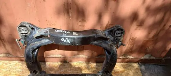 Volkswagen Phaeton Front axle beam 