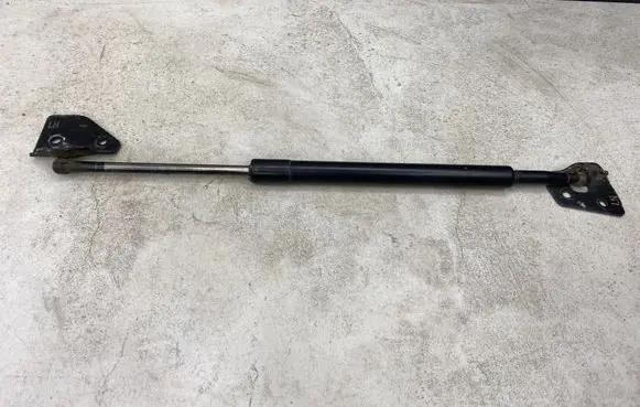 Nissan Pathfinder R51 Tailgate/trunk strut/damper 90451EB31A