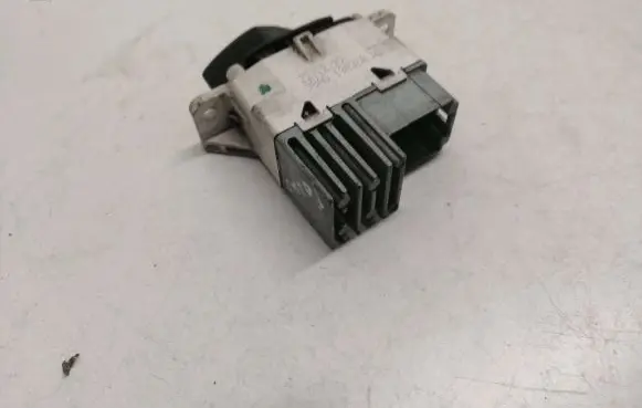 Ford Focus Hazard light switch 98AG13A350AD