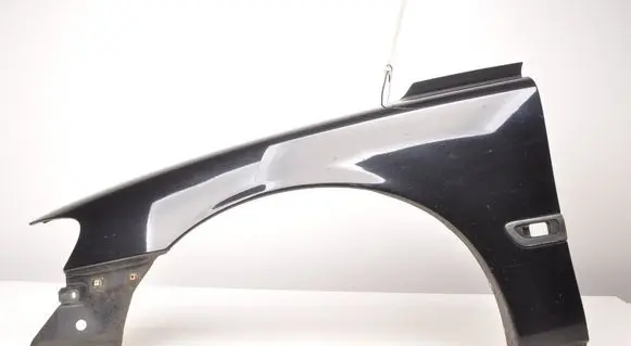 Volvo V70 Fender 