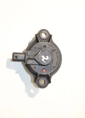 BMW 3 F30 F35 F31 Camshaft vanos timing valve 7593719
