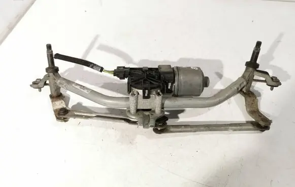 Peugeot 208 I Front wiper linkage and motor 9673222580 0311142362