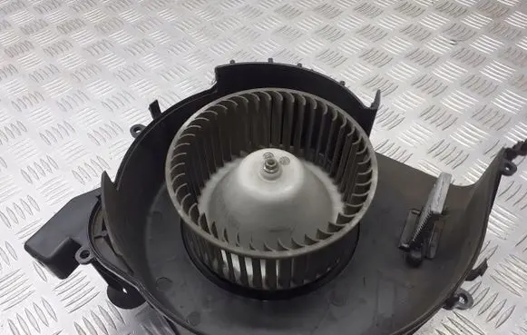 Chevrolet Aveo Front door blower motor AA550009