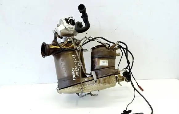 Skoda Octavia Mk4 Catalyst/FAP/DPF particulate filter 05L131765AB 05L131705P