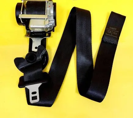 KIA Ceed Front seatbelt 888101H700 609435800