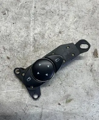 Mercedes-Benz E W211 Wing mirror switch 2118208310 03211010
