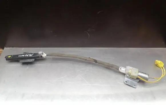 Volkswagen Phaeton Seat belt adjustment motor 3D7857820B