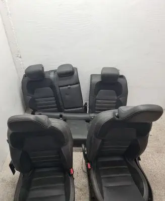 Renault Arkana Seat set 