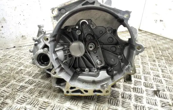 Seat Ibiza V (KJ) Manual 5 speed gearbox 0DQ301103G VGV