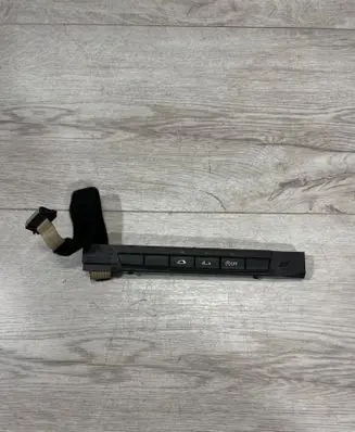 BMW 1 E82 E88 Other switches/knobs/shifts 9181256 61319181256