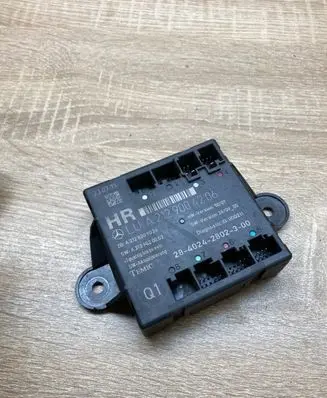 Mercedes-Benz E W212 Door control unit/module A2129004206 A2128209026