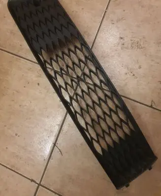 Audi Q7 4L Front bumper lower grill 4l0807697b