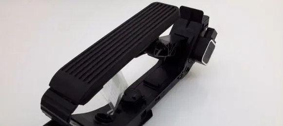 Mercedes-Benz CLC CL203 Accelerator throttle pedal A2033000504