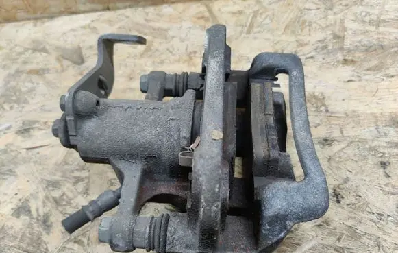 Hyundai i10 Rear brake caliper BC140169