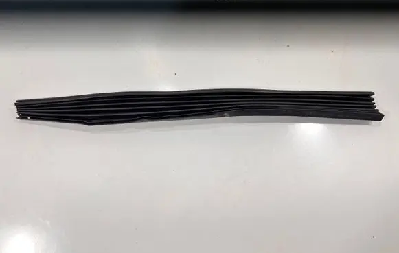 BMW 7 F01 F02 F03 F04 Air flow deflector 